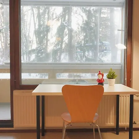 57m2 With Cozy Workspace, 100m From Bus Stop لاهتي
