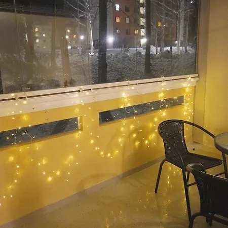 57m2 With Cozy Workspace, 100m From Bus Stop *